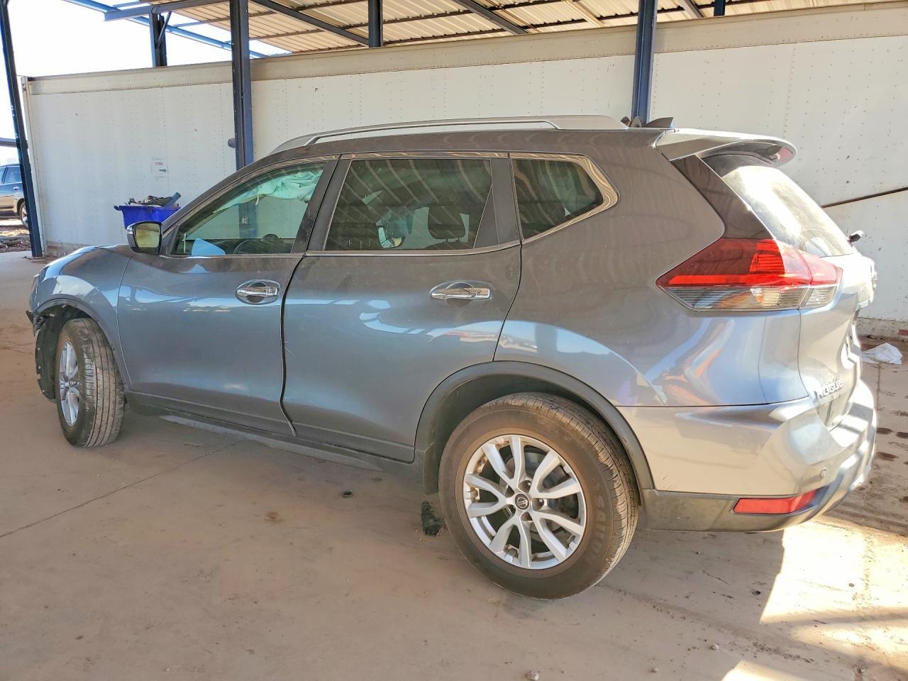 2019 Nissan Rogue Sv - Image 2