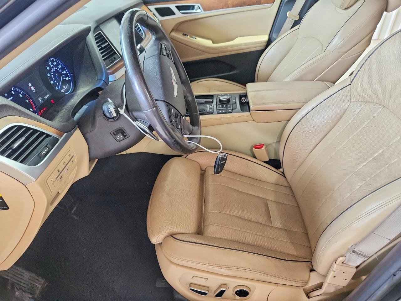 2016 Hyundai Genesis 3.8L - Image 7