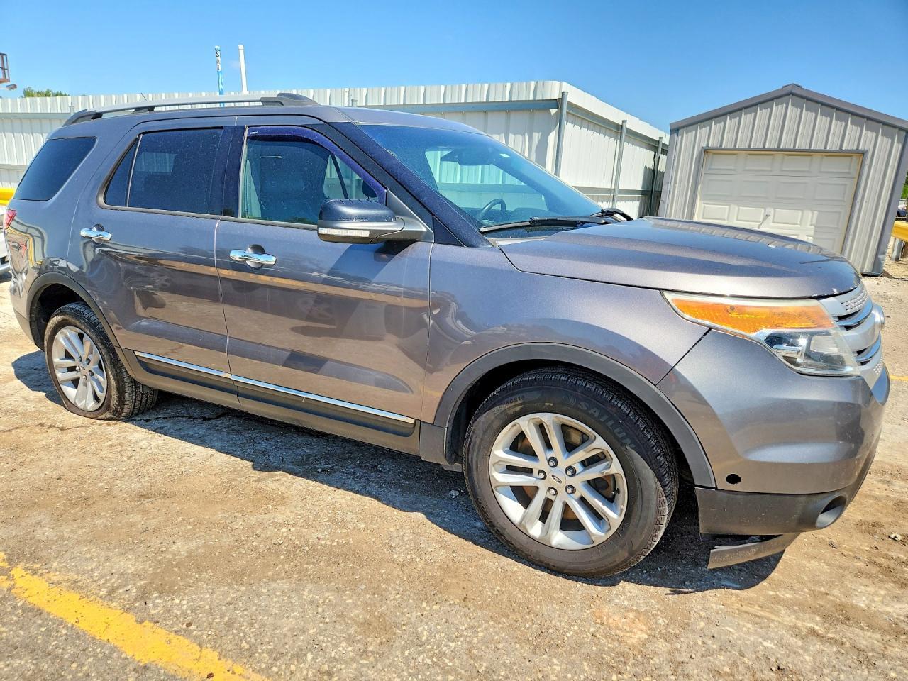 2013 Ford Explorer Xlt - Image 4