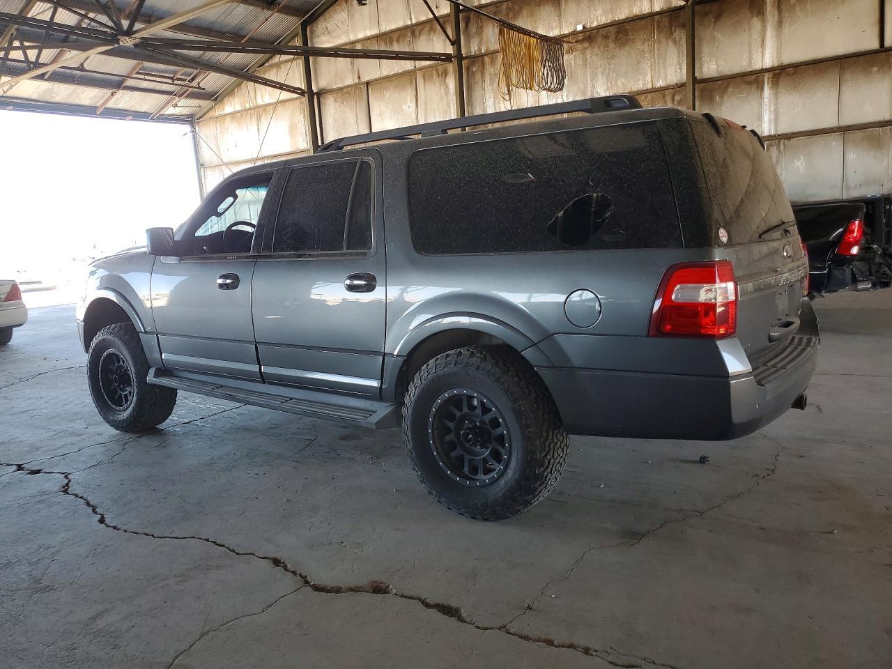 2015 Ford Expedition El Xlt - Фото 2