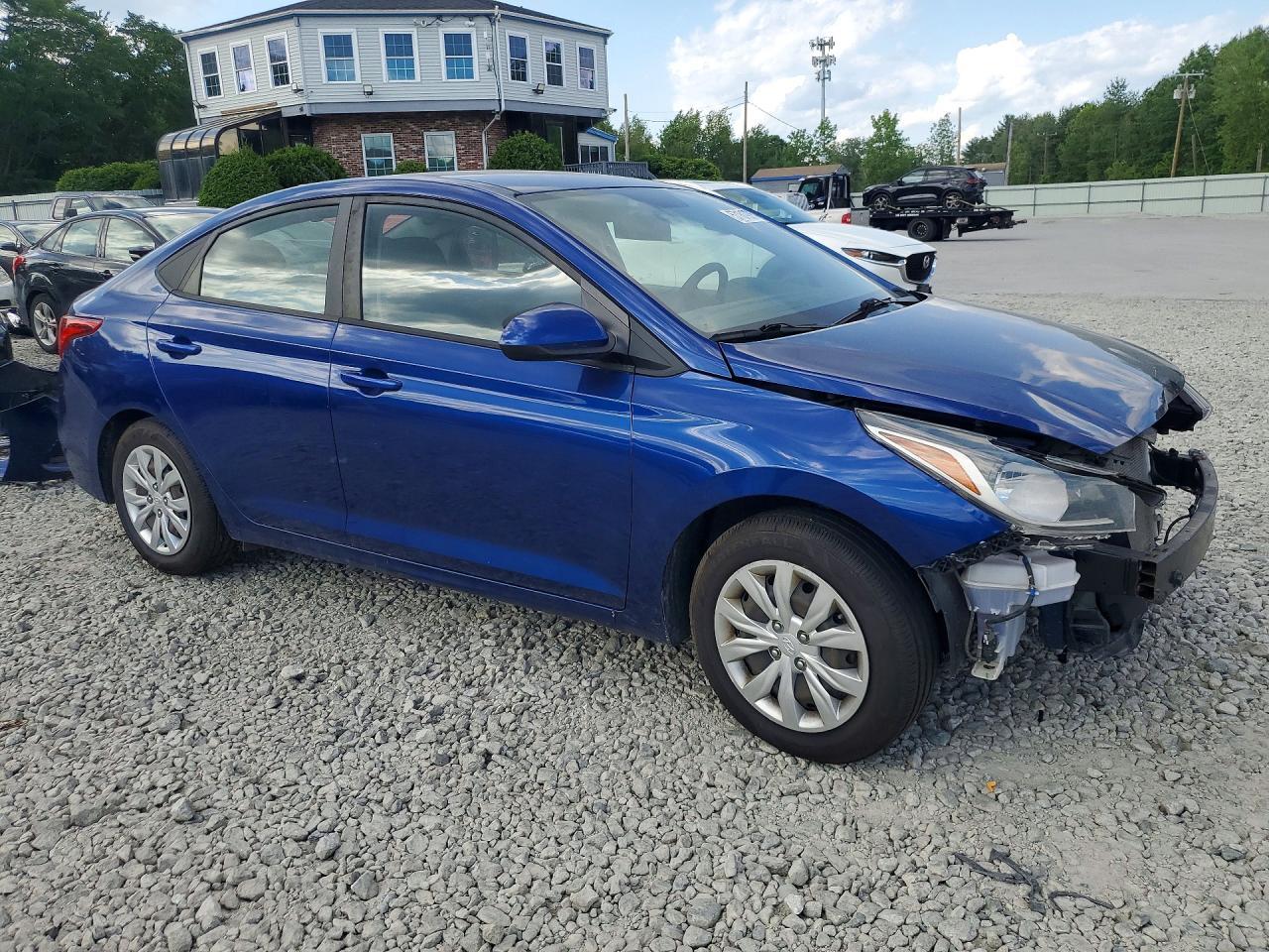 2019 Hyundai Accent Se - Фото 4