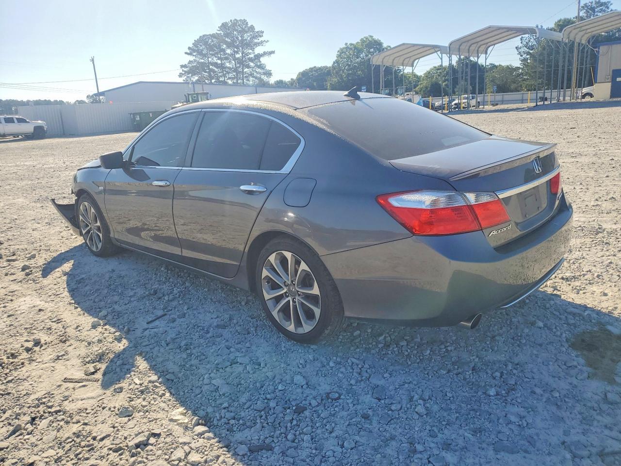 2013 Honda Accord Sport - Image 2