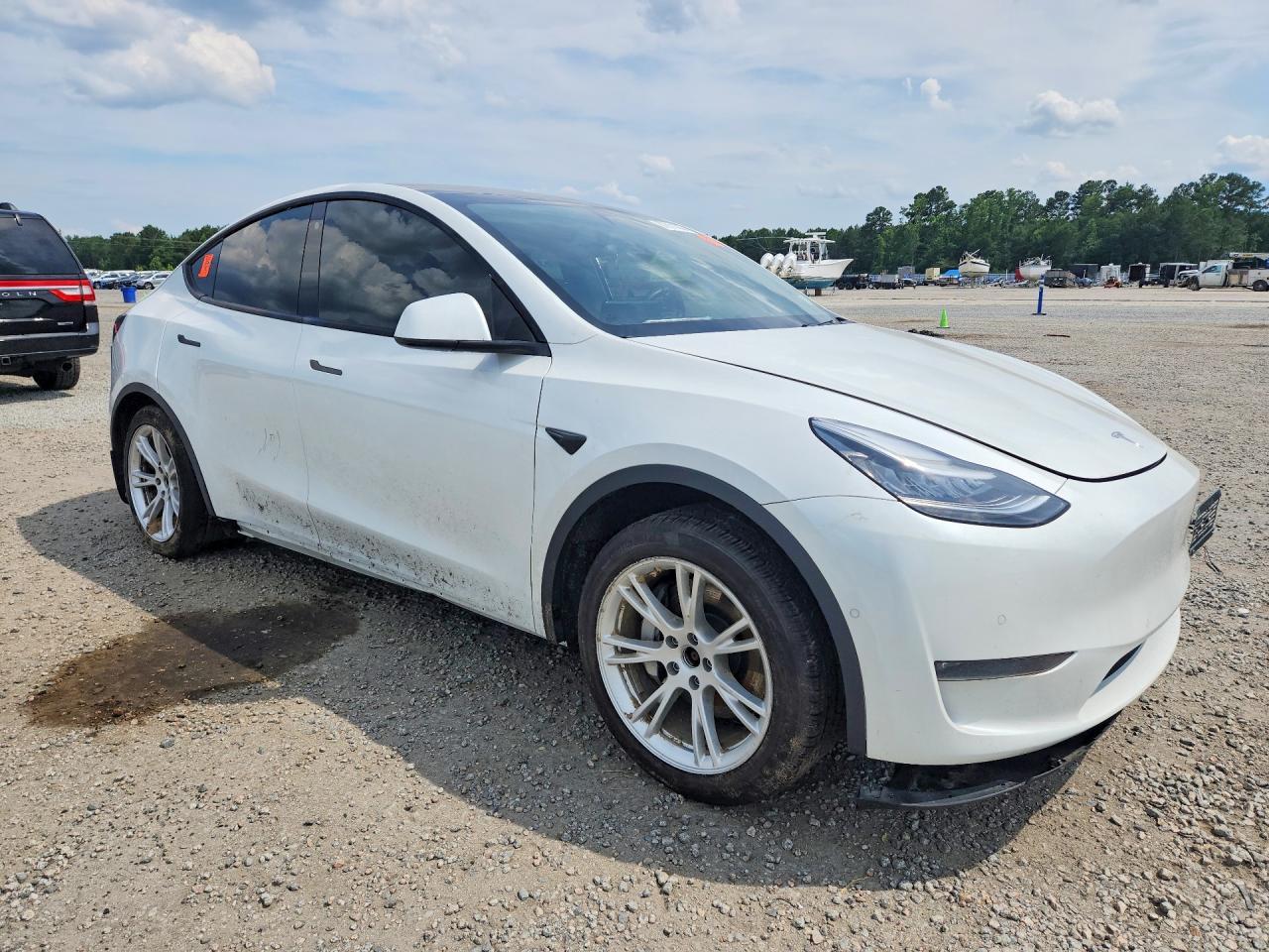 2020 Tesla Model Y - Фото 4
