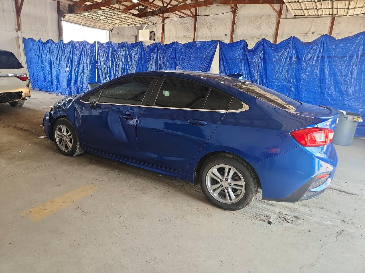 2018 Chevrolet Cruze Lt - Фото 2