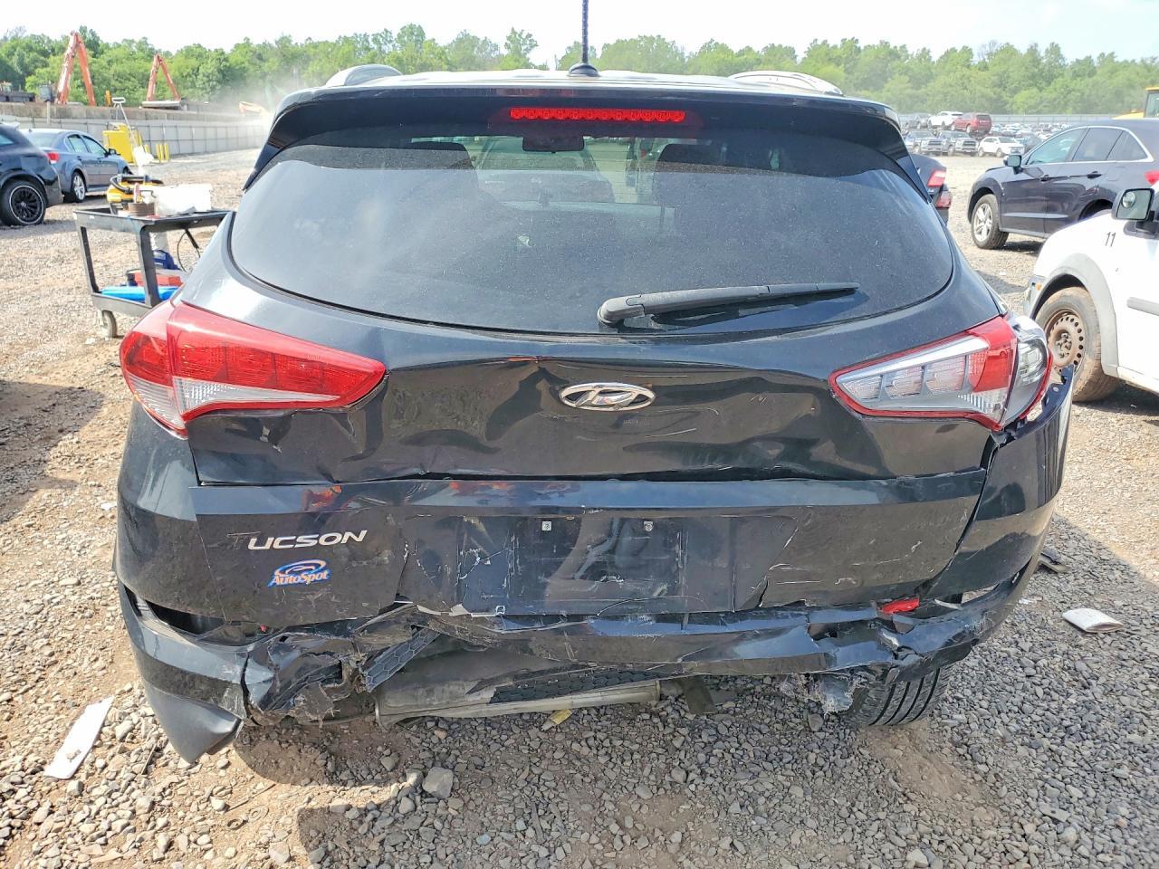 2017 Hyundai Tucson Se - Фото 6