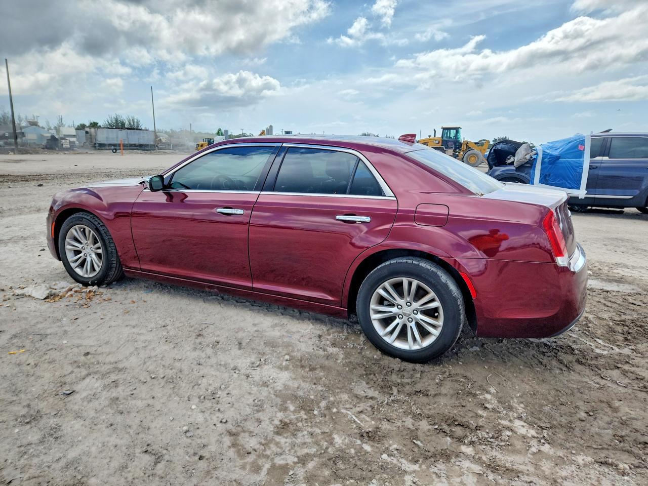 2016 Chrysler 300C - Image 2