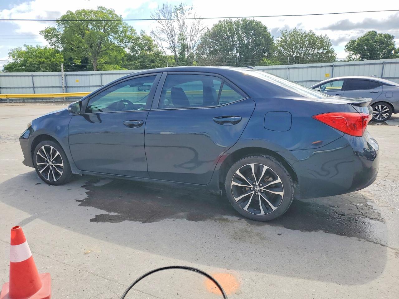 2018 Toyota Corolla Se - Фото 2