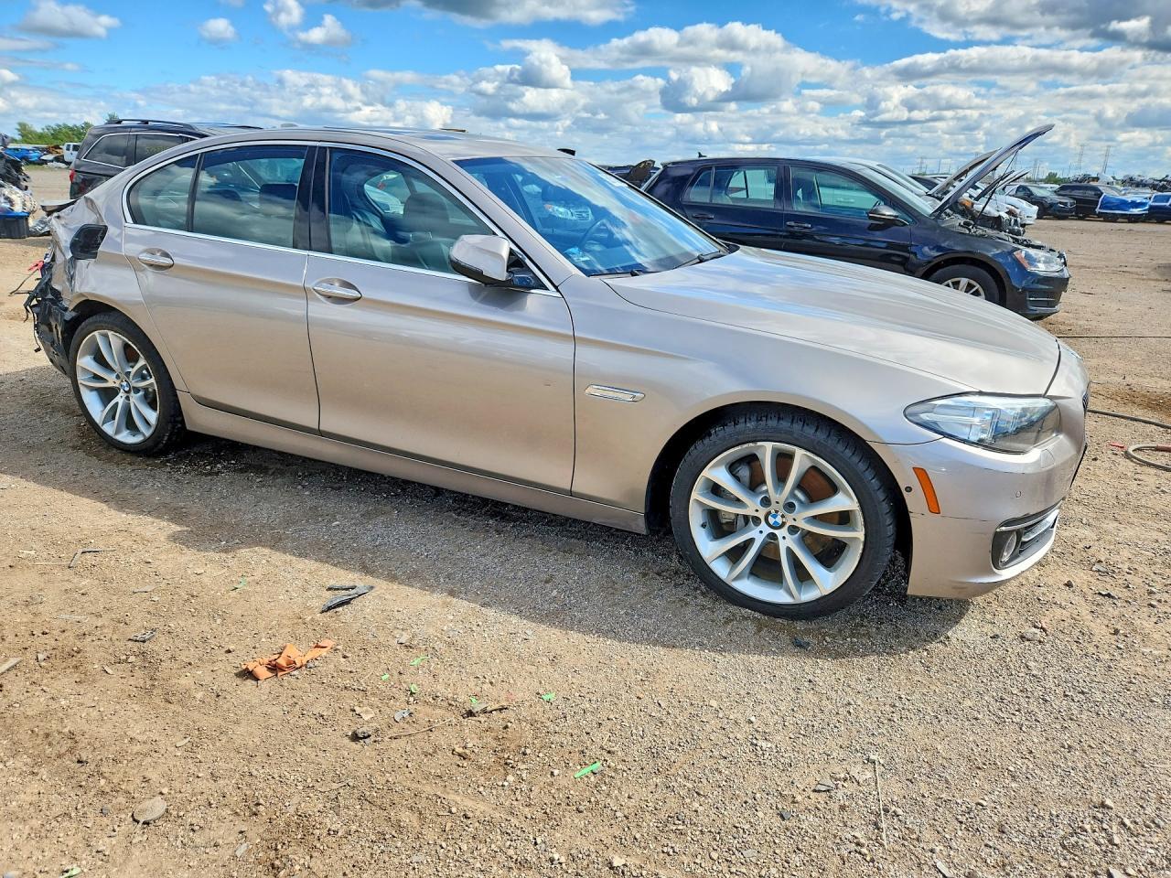 2015 BMW 535 Xi - Image 4