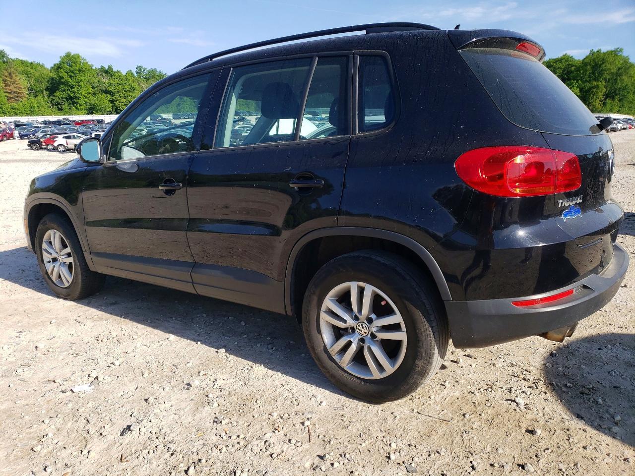 2016 Volkswagen Tiguan S - Image 2