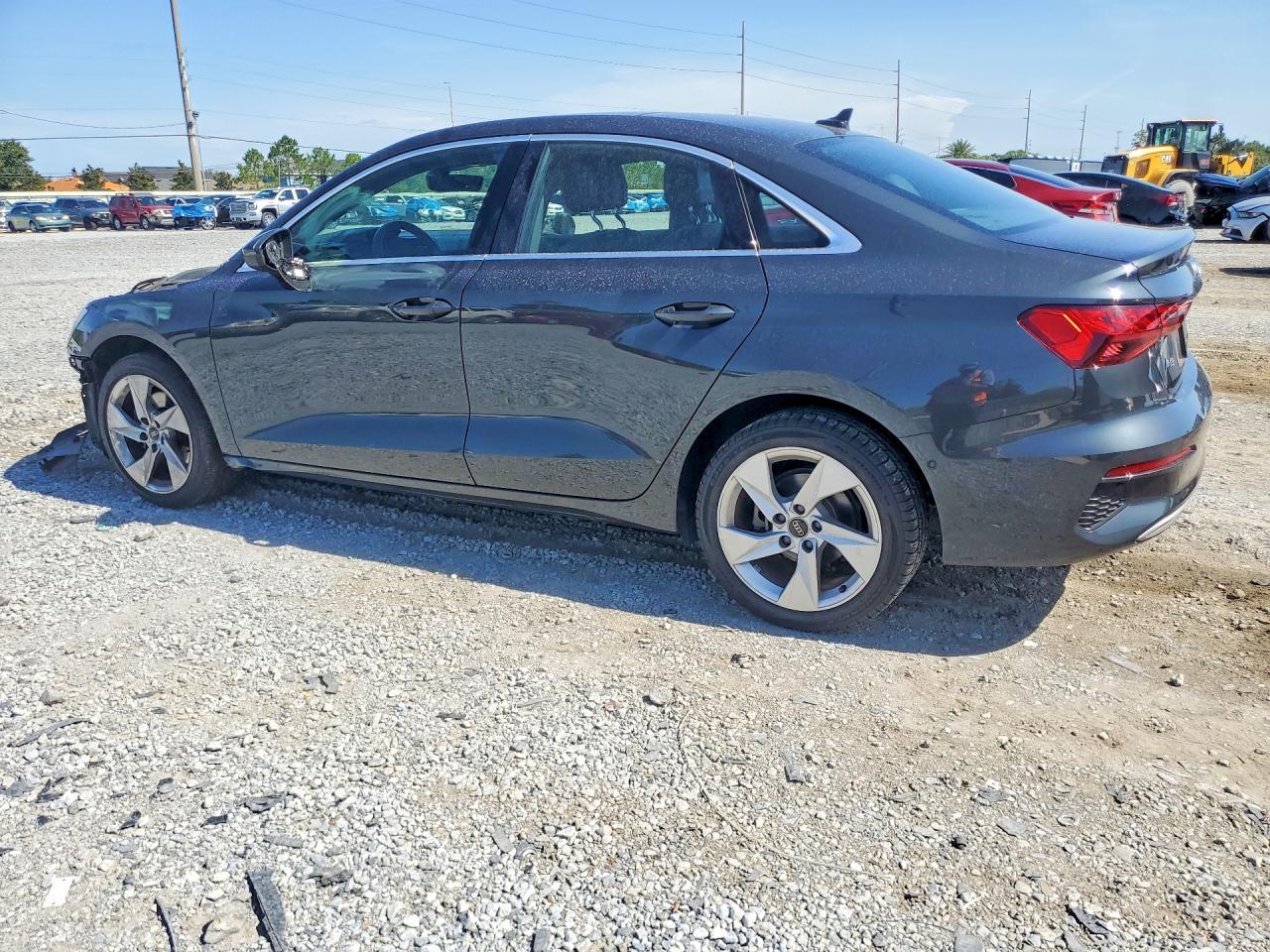 2024 Audi A3 Premium - Фото 2