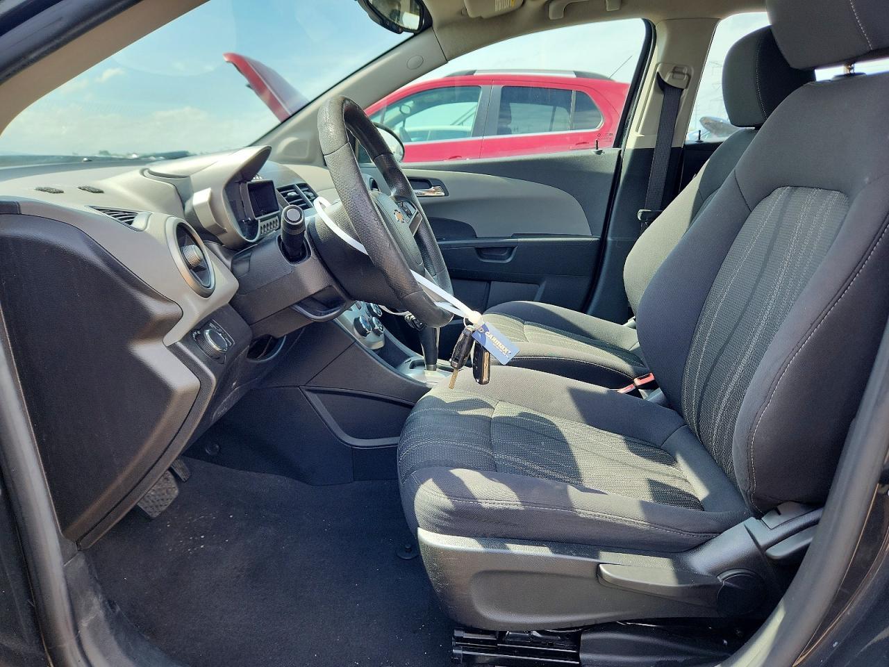 2015 Chevrolet Sonic Lt - Фото 7