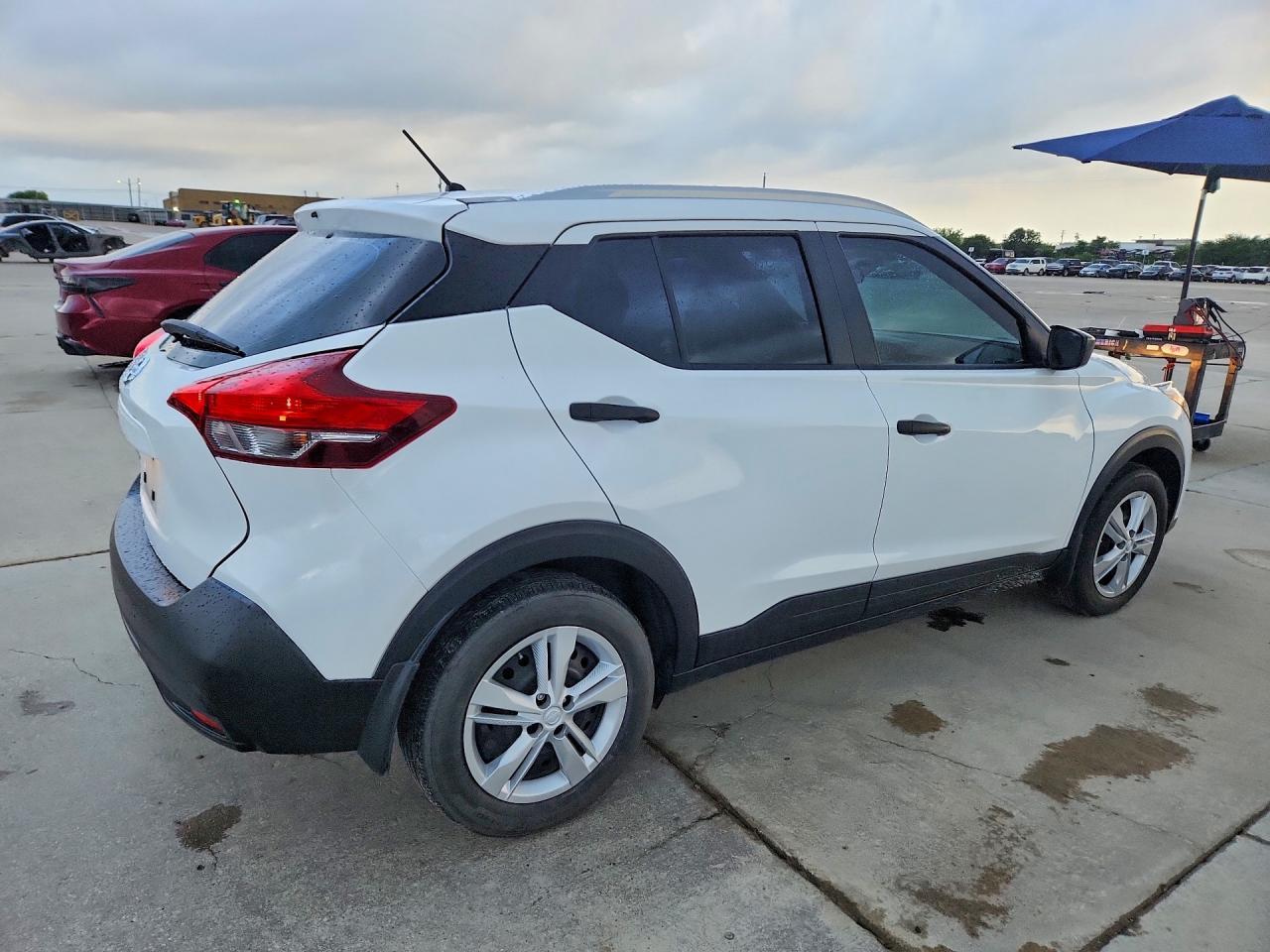 2019 Nissan Kicks S - Фото 3