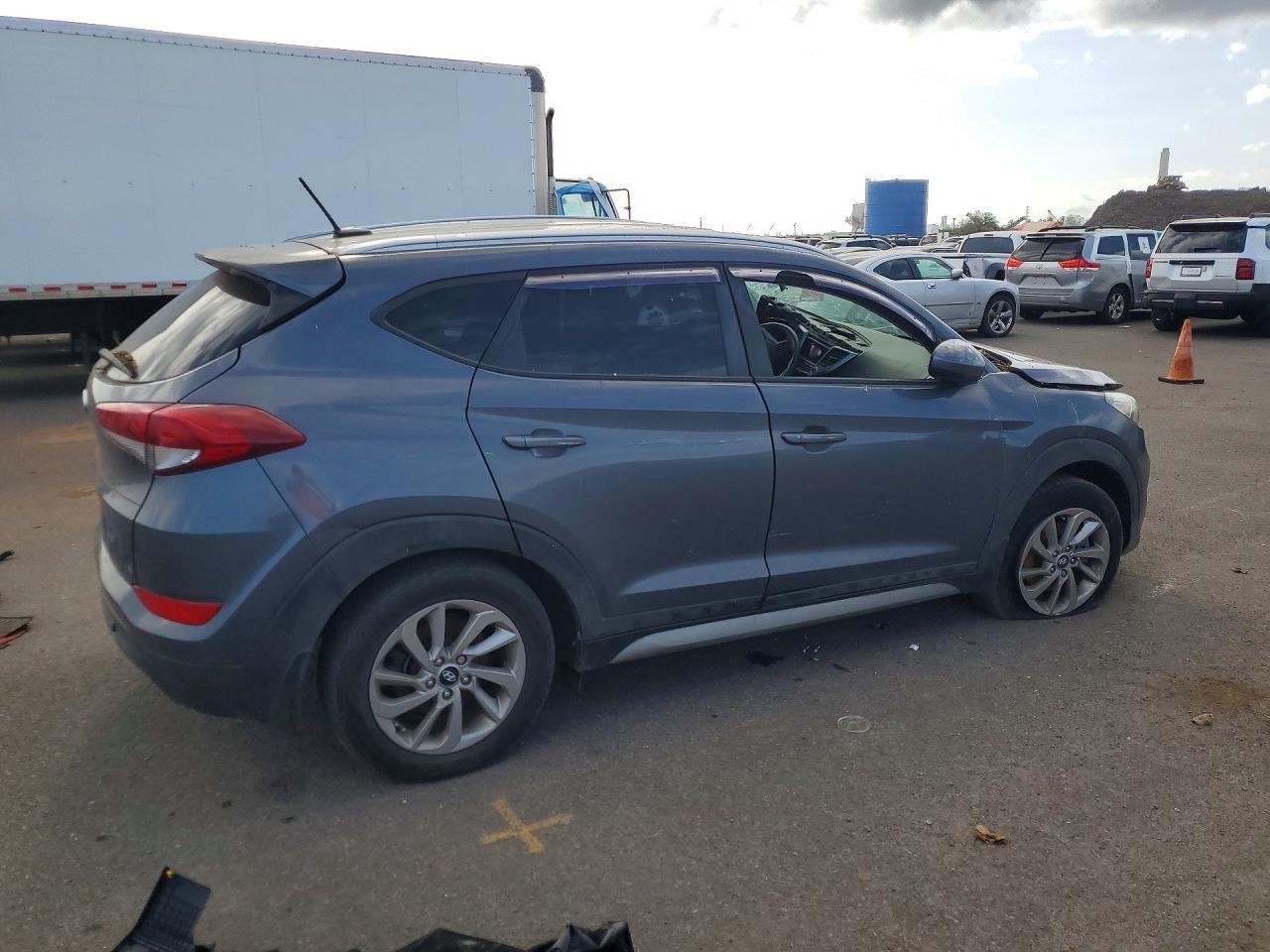 2017 Hyundai Tucson Se - Фото 3