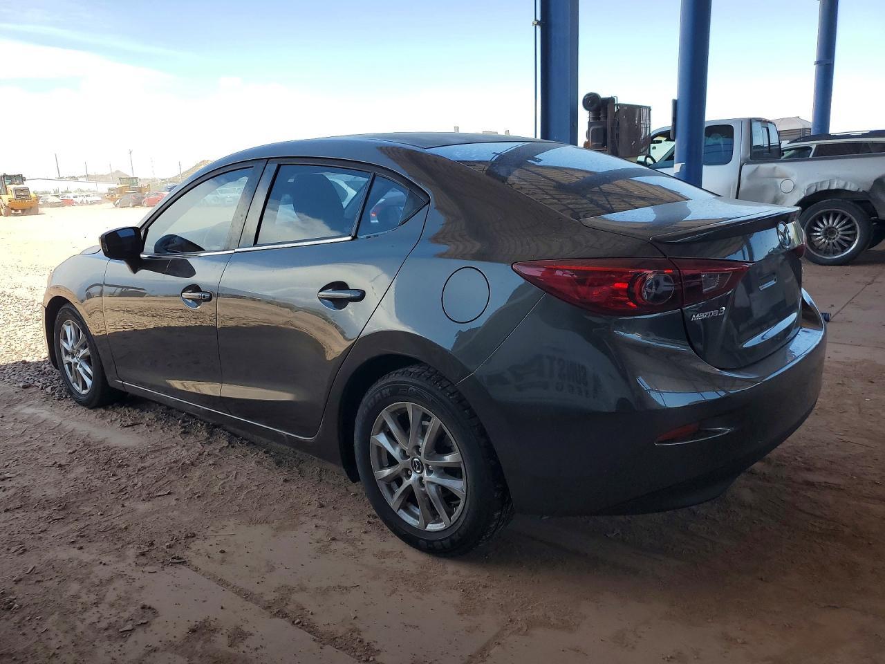 2014 Mazda 3 Touring - Image 2