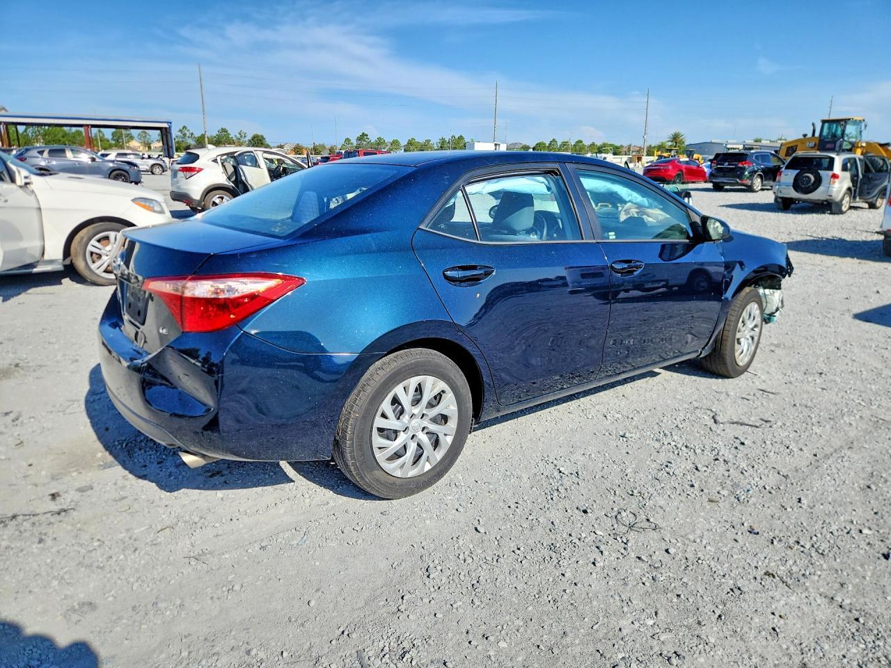 2019 Toyota Corolla Le - Image 3