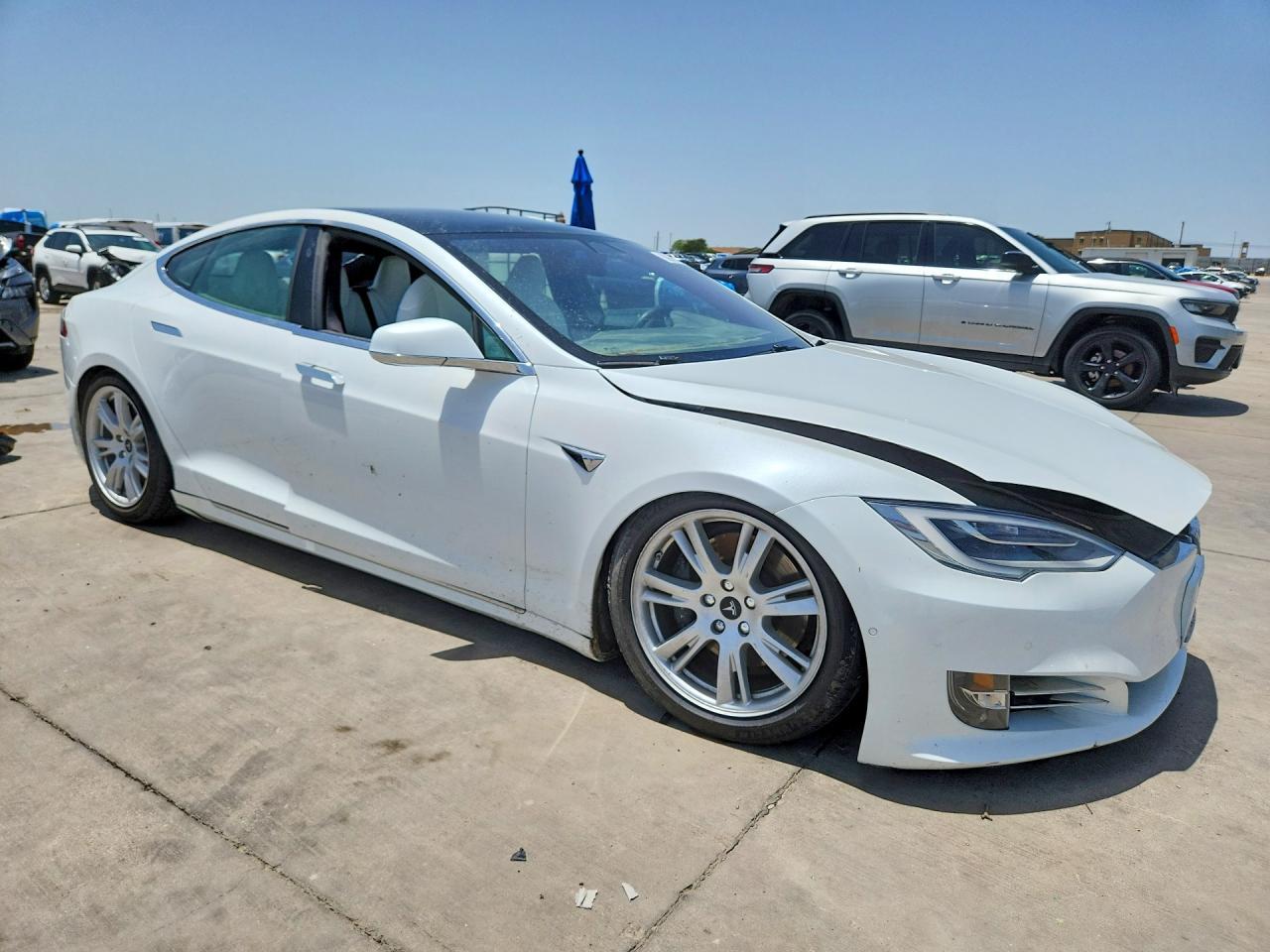 2020 Tesla Model S - Image 4