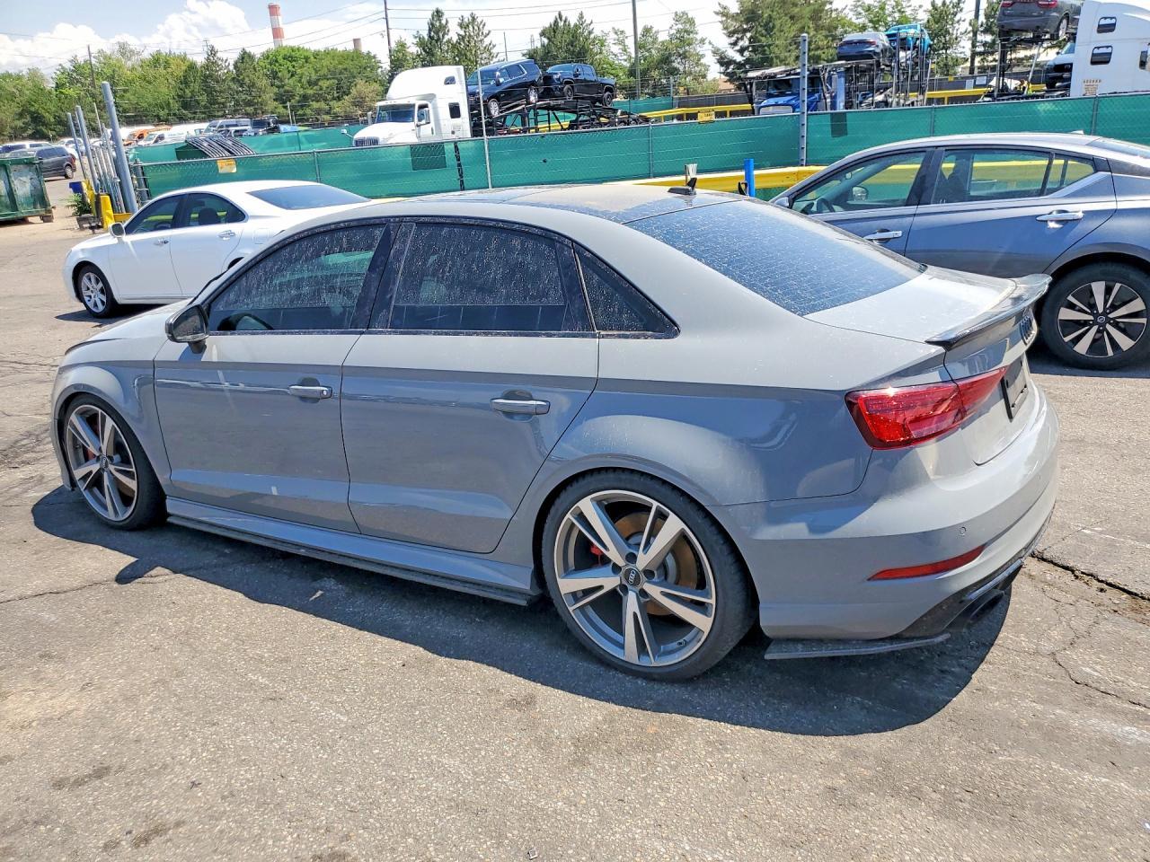 2019 Audi Rs3 - Фото 2