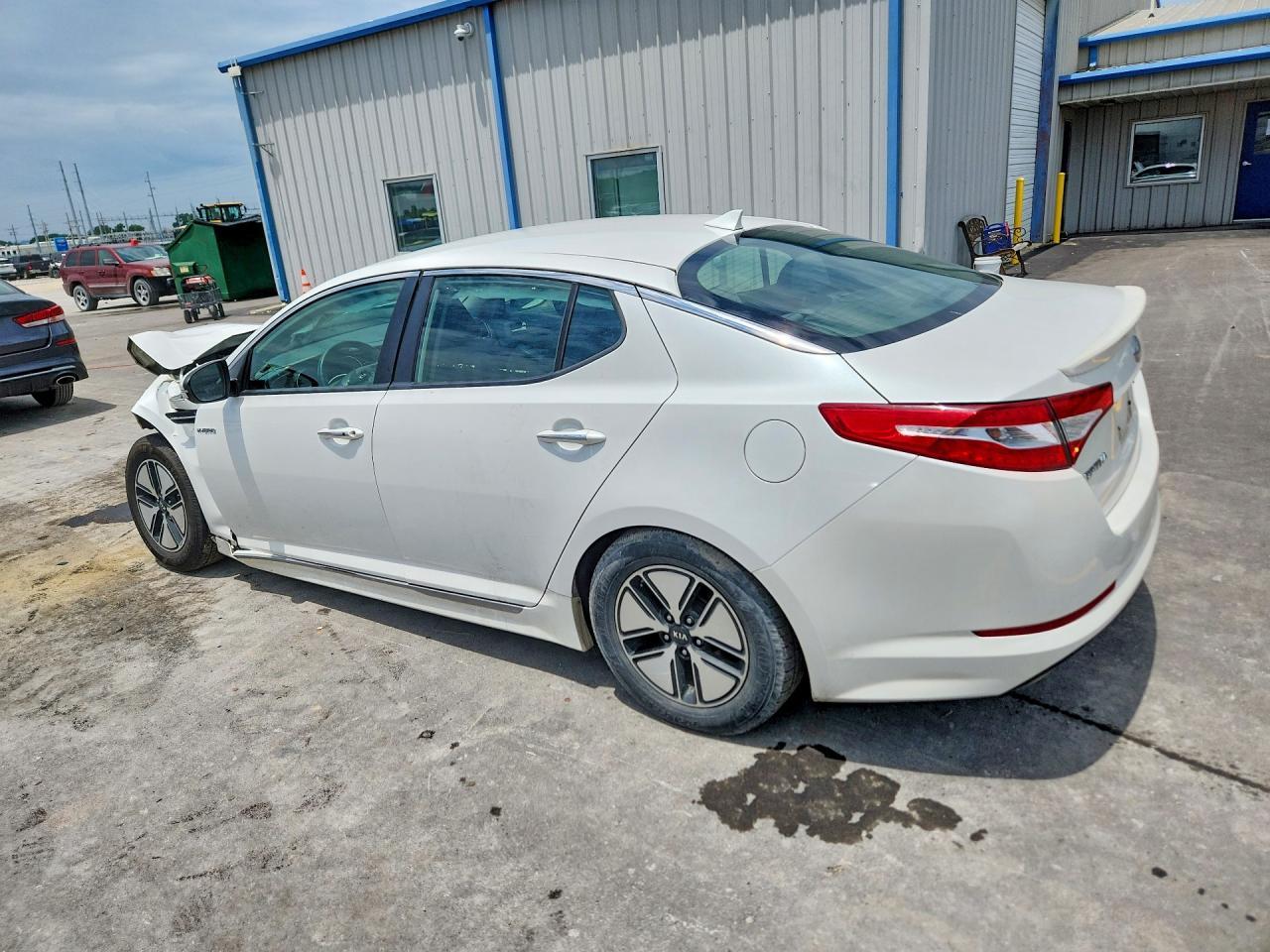 2013 Kia Optima Hybrid - Фото 2