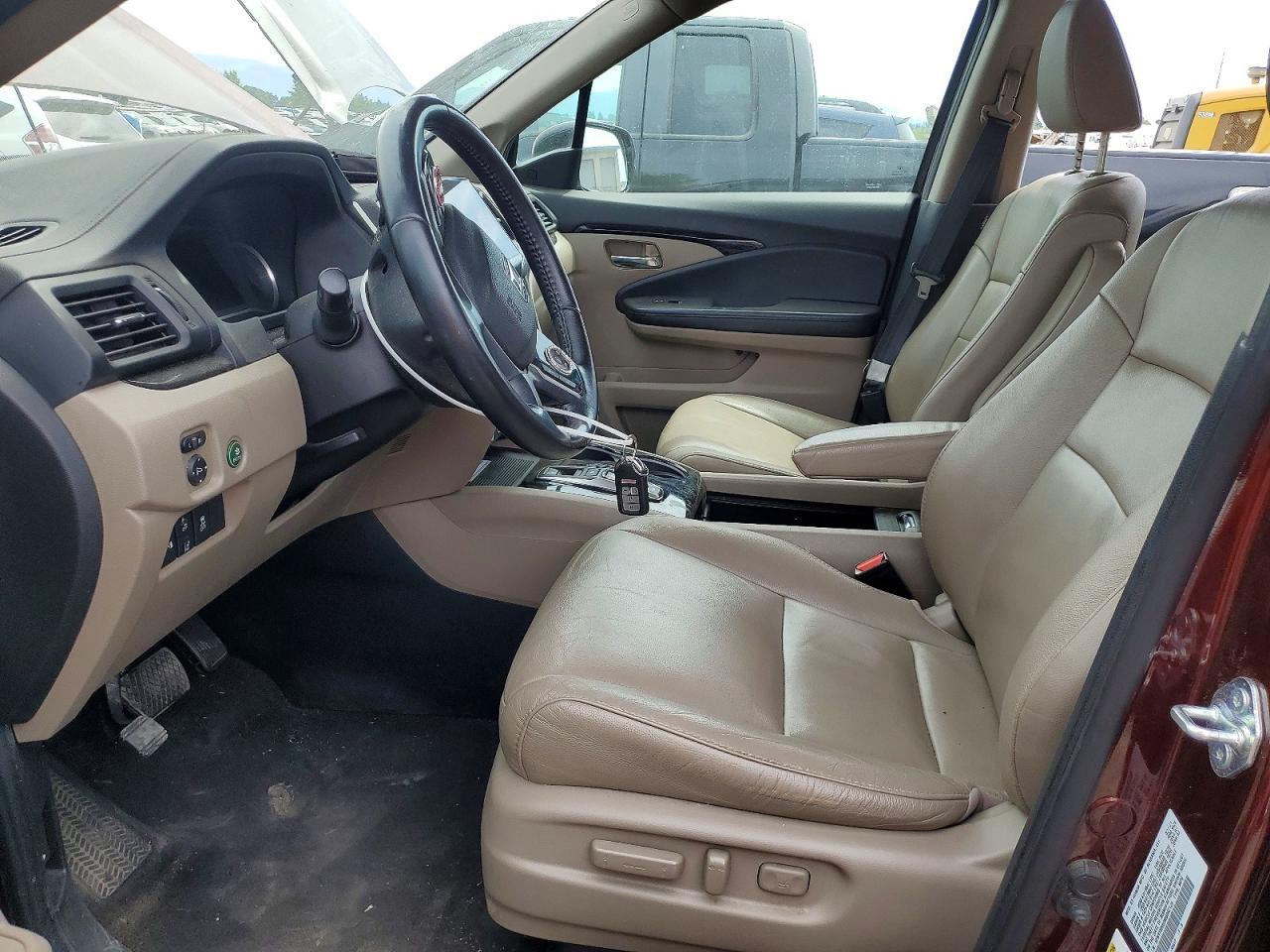 2021 Honda Pilot Touring - Image 7