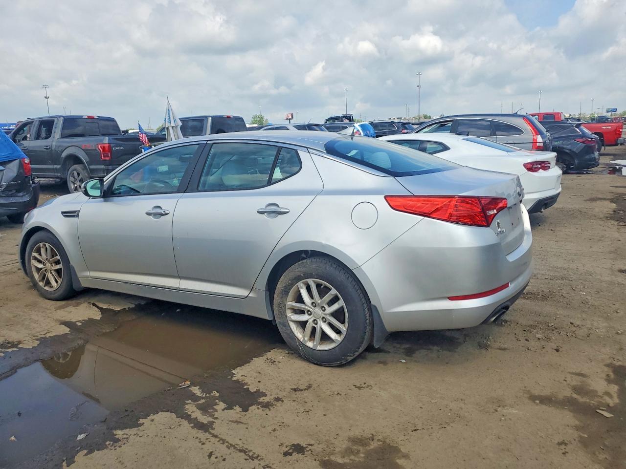2013 Kia Optima Lx - Image 2