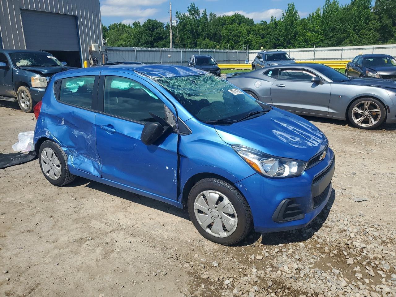 2017 Chevrolet Spark Ls - Фото 4