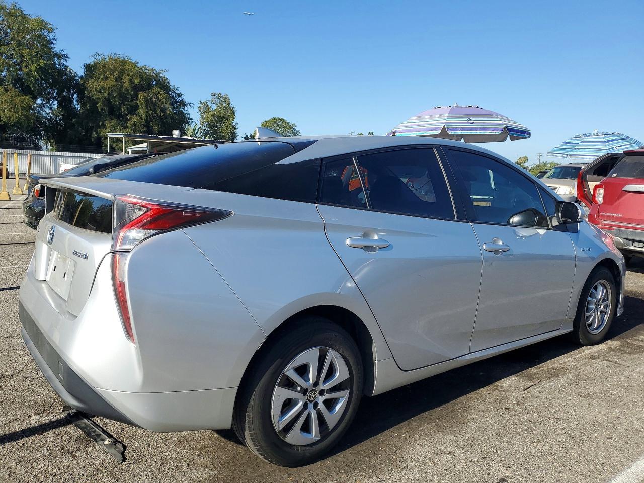 2017 Toyota Prius Two - Image 3