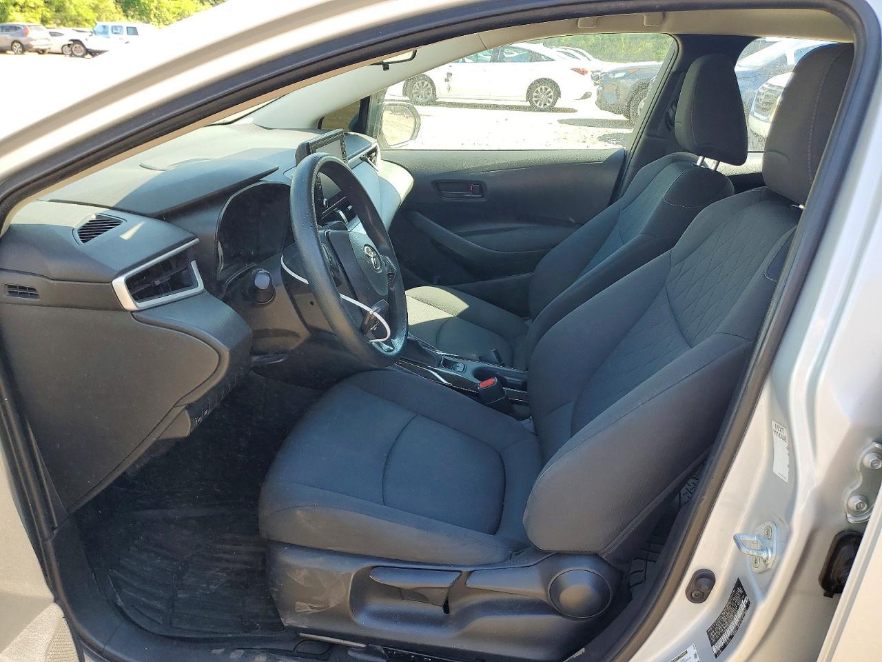 2022 Toyota Corolla Le - Image 7