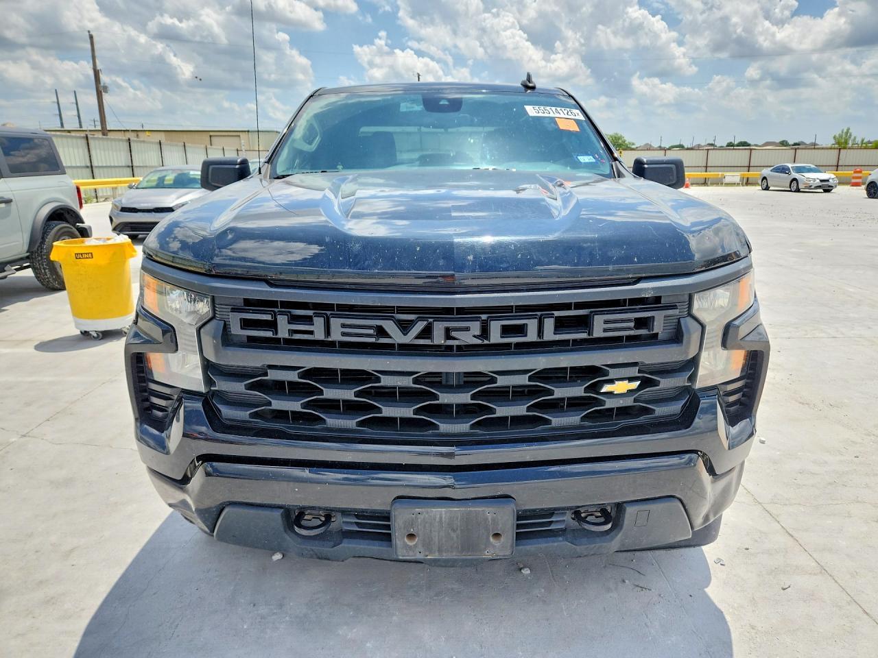 2022 Chevrolet Silverado K1500 Custom - Image 5