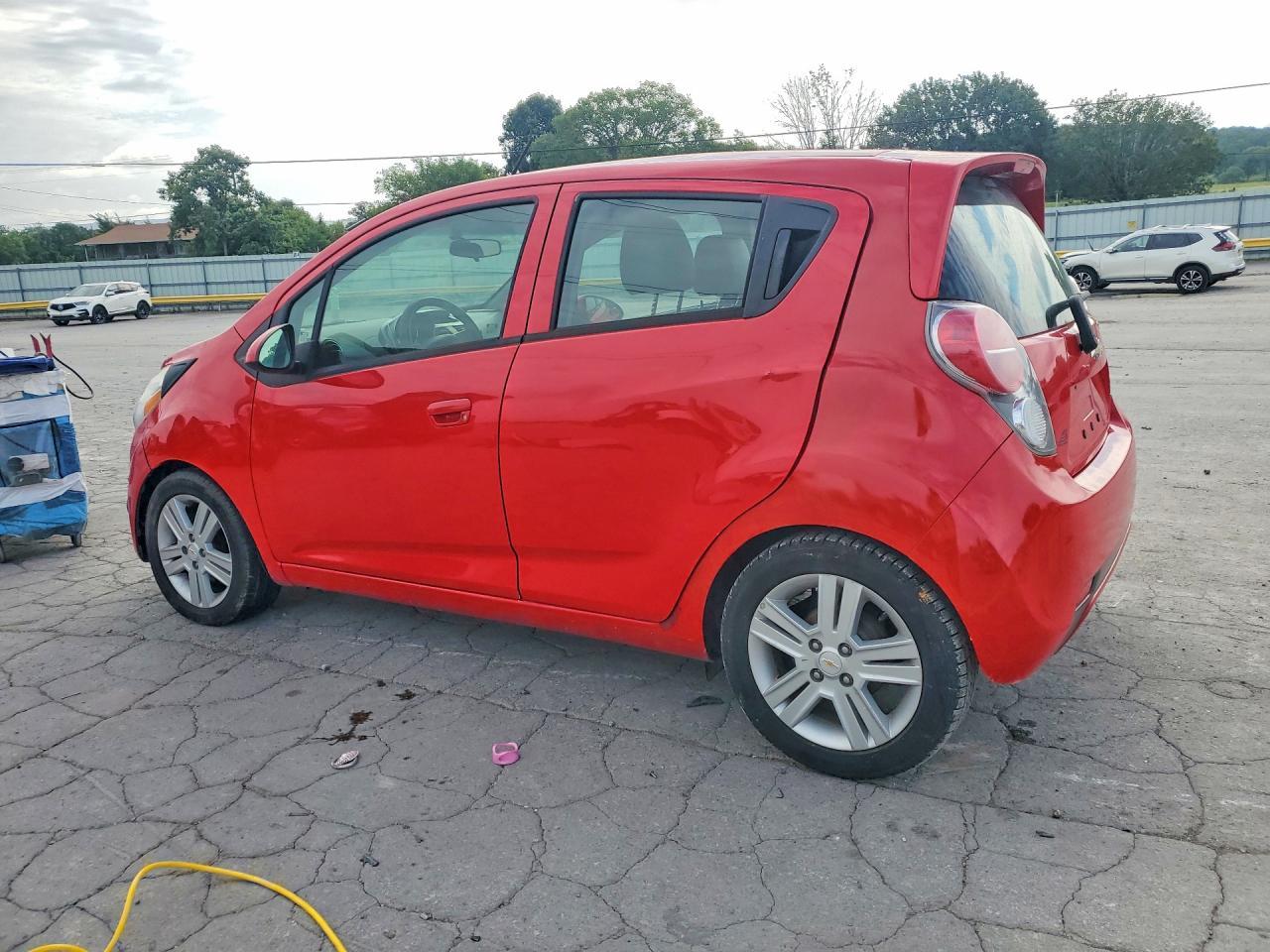 2015 Chevrolet Spark 1Lt - Фото 2