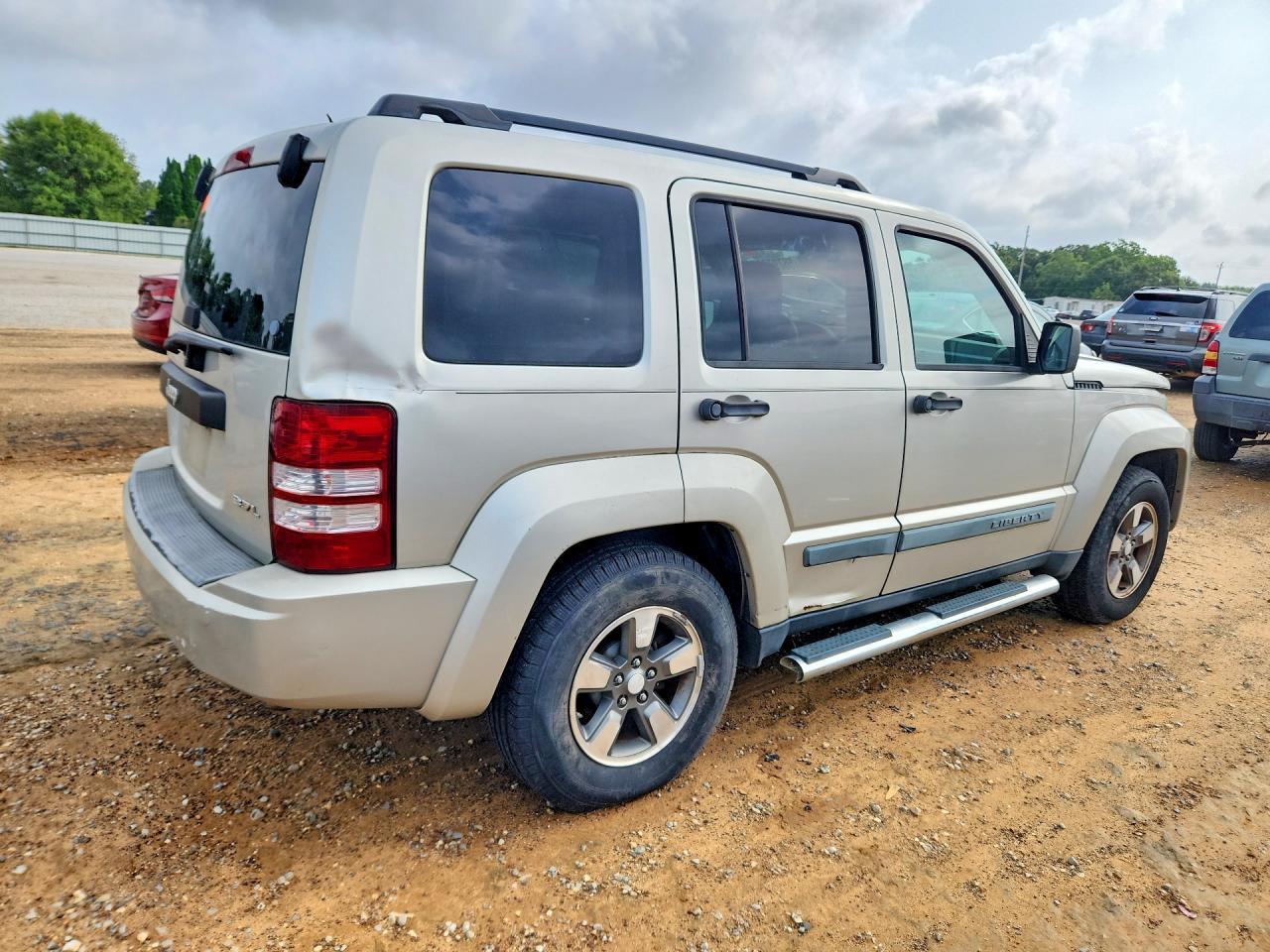 2008 Jeep Liberty Sport - Фото 3