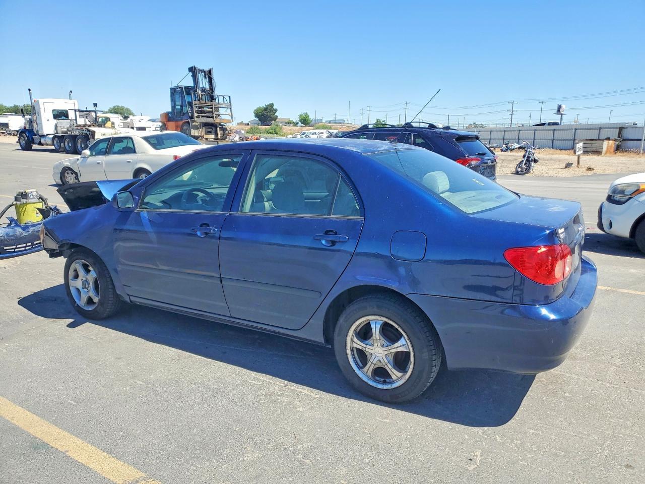 2005 Toyota Corolla - Image 2