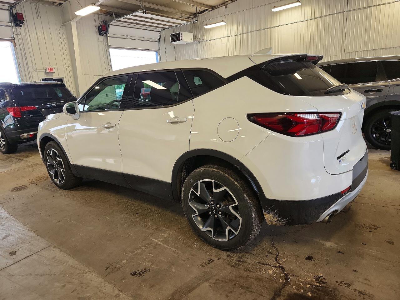 2019 Chevrolet Blazer 2Lt - Image 2
