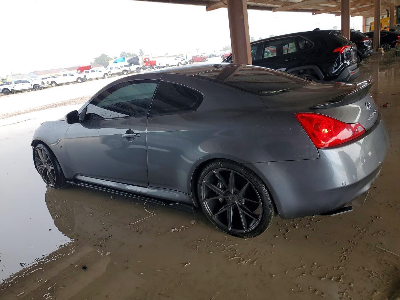 2014 Infiniti Q60 Coupe Journey - Фото 2