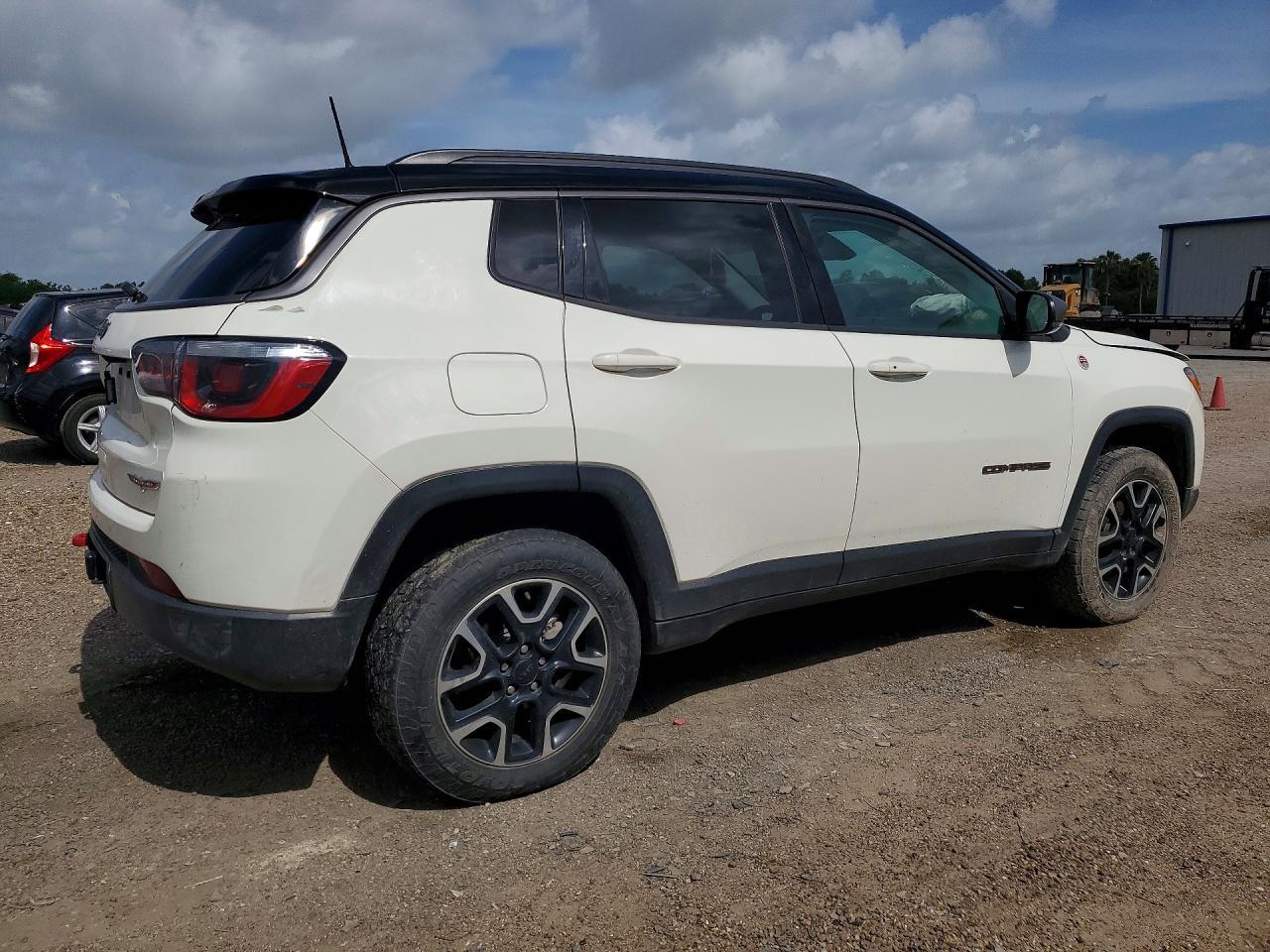 2019 Jeep Compass Trailhawk - Фото 3