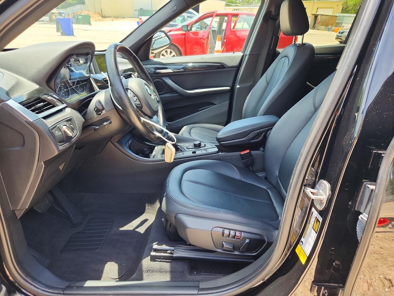 2017 BMW X1 Sdrive28I - Фото 7