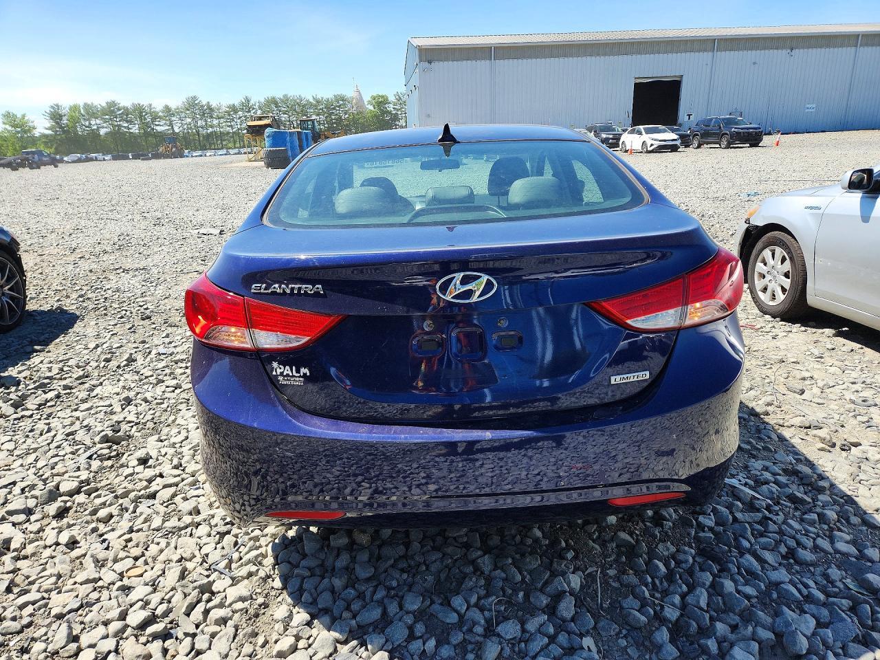 2013 Hyundai Elantra Limited - Фото 6