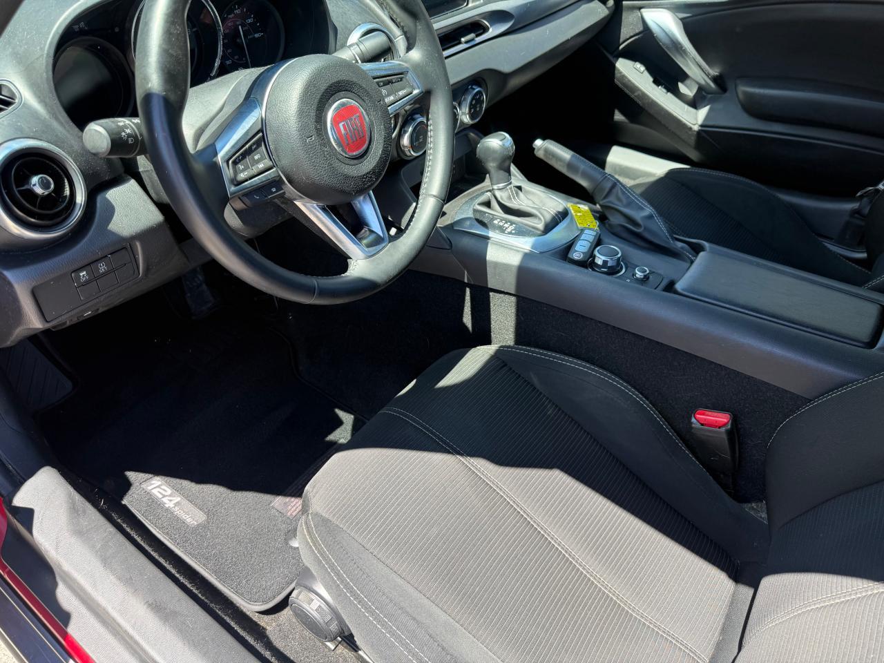 2017 Fiat 124 Spider Classica - Фото 5
