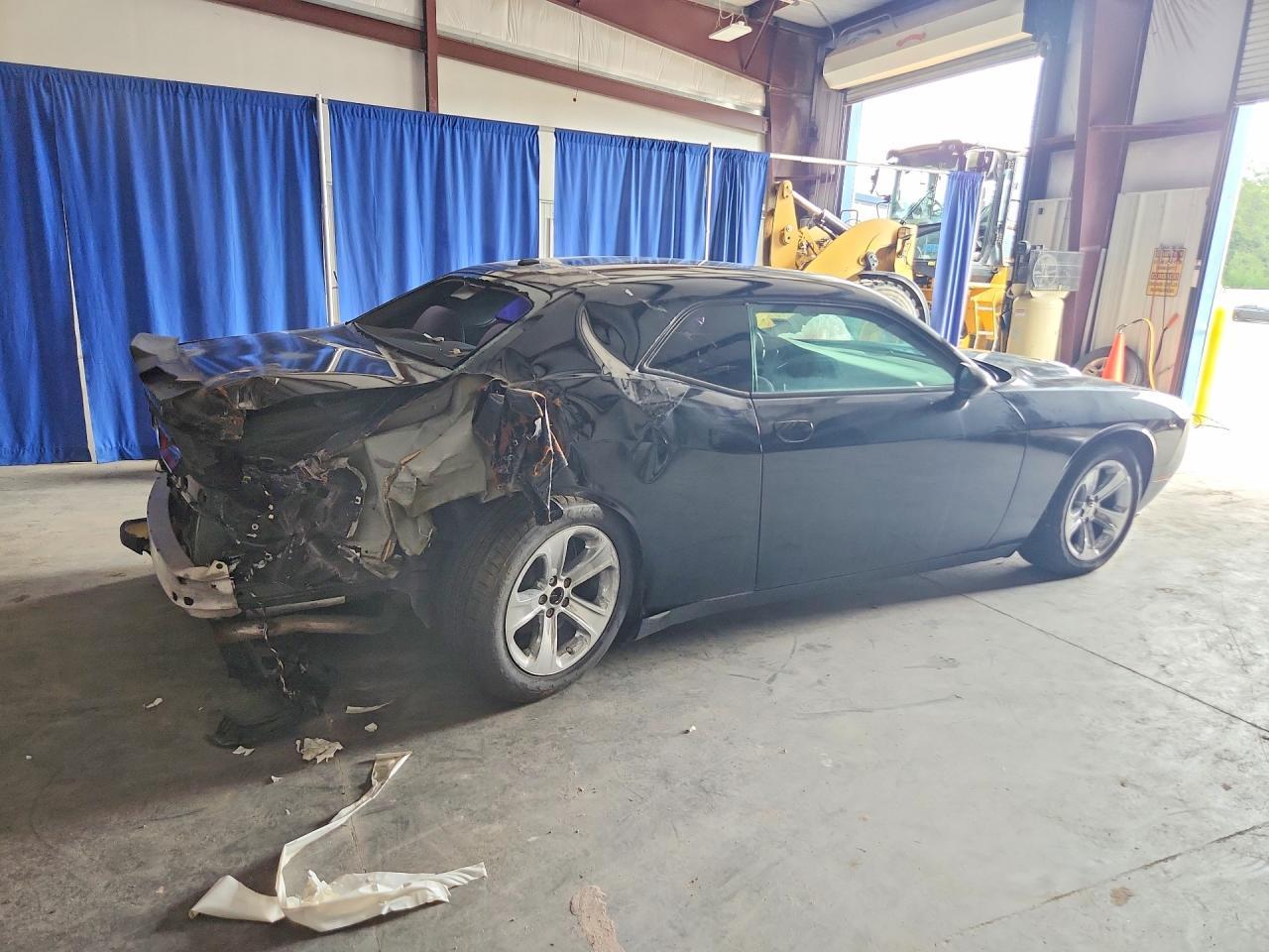 2017 Dodge Challenger Sxt - Фото 3