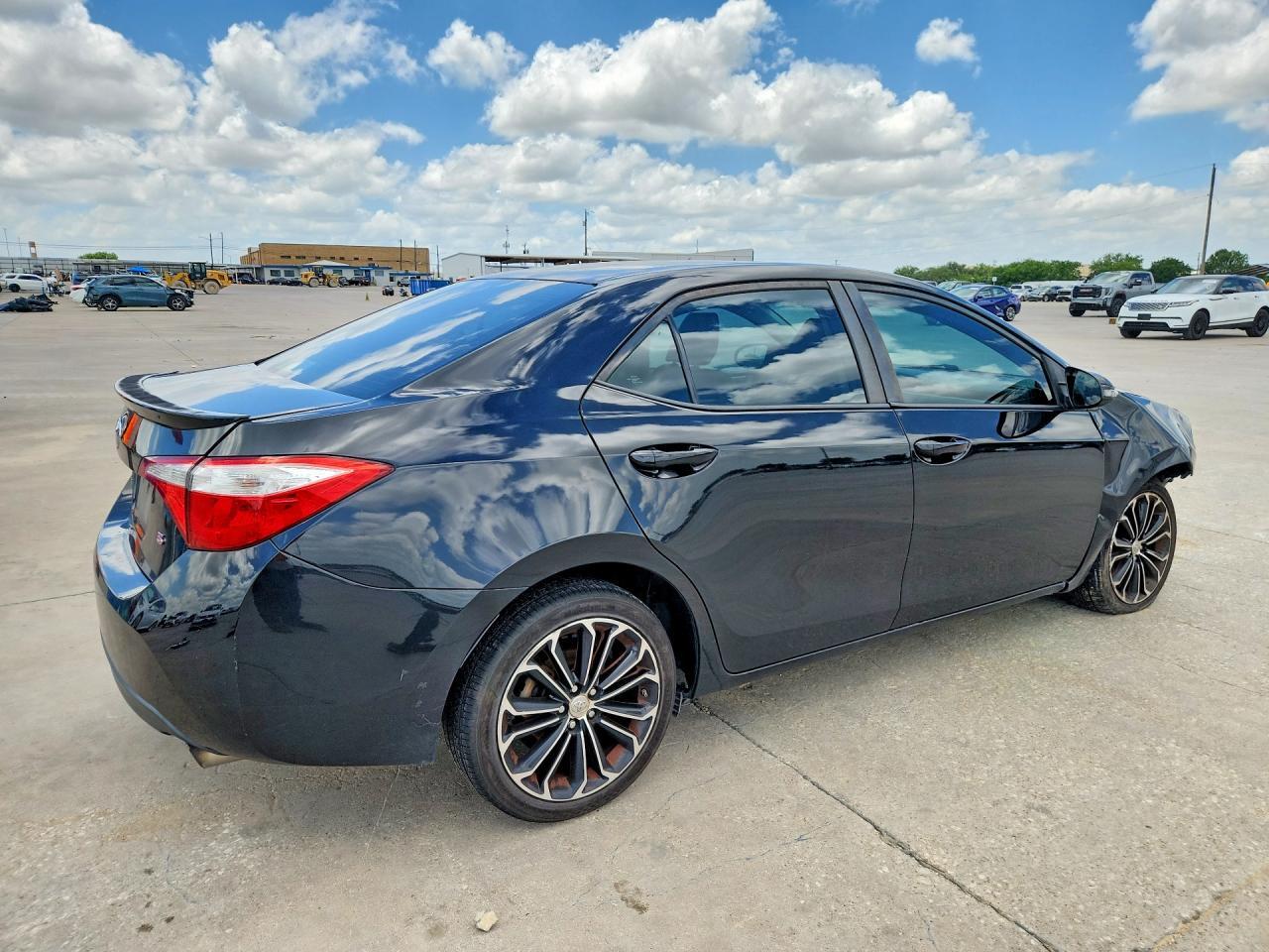 2014 Toyota Corolla S Plus - Image 3