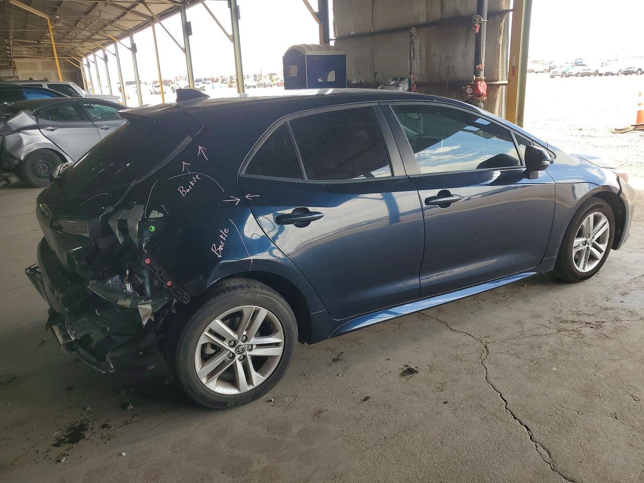 2021 Toyota Corolla Hatchback Se - Фото 3