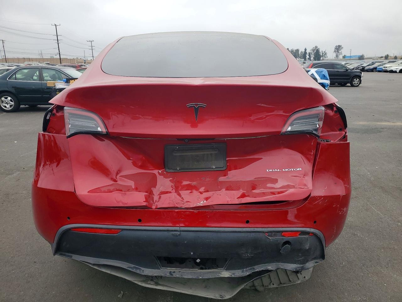 2022 Tesla Model Y - Фото 6