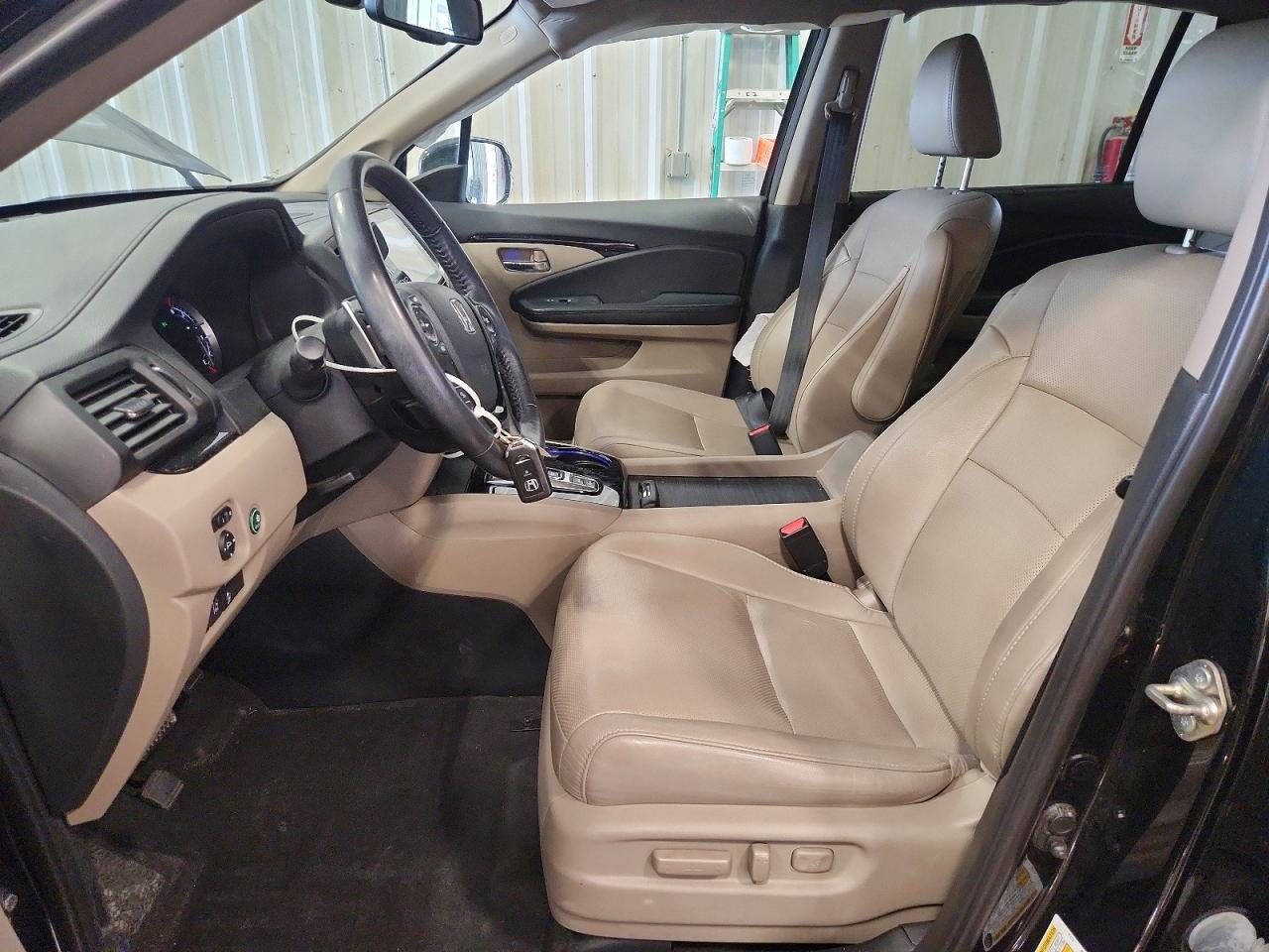 2018 Honda Pilot Elite - Image 7