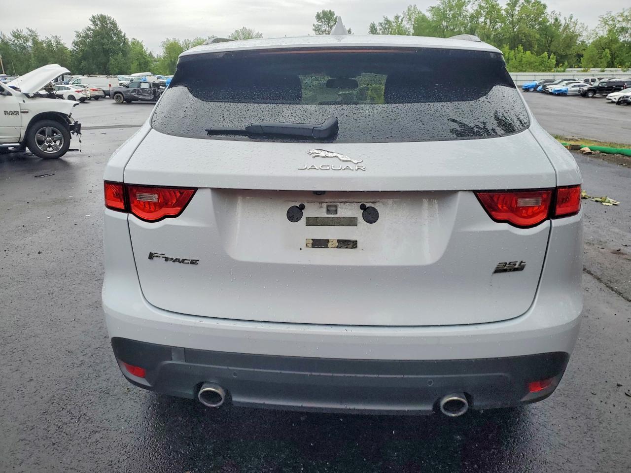 2017 Jaguar F-Pace Prestige - Фото 6