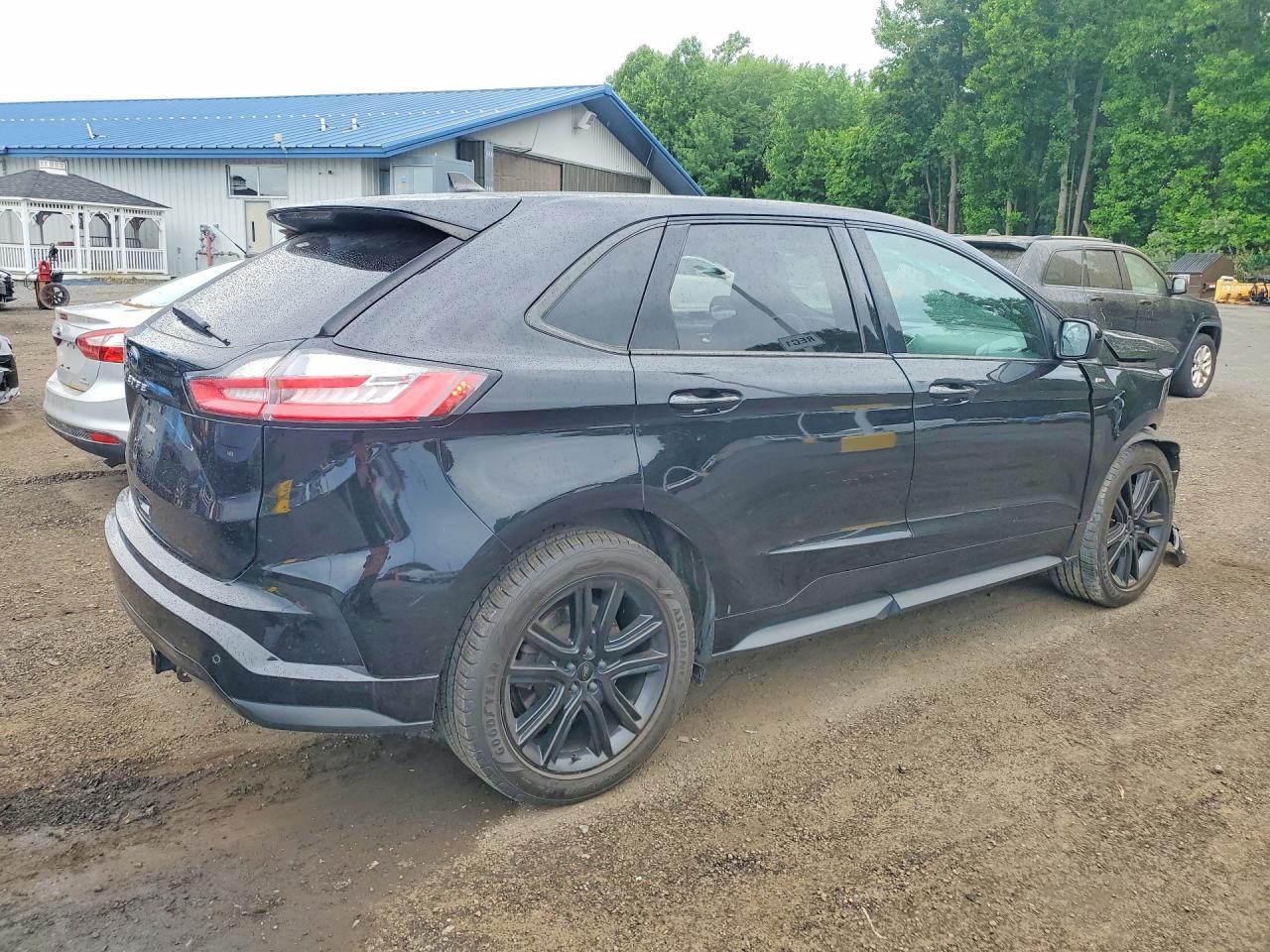 2022 Ford Edge Sel - Image 3