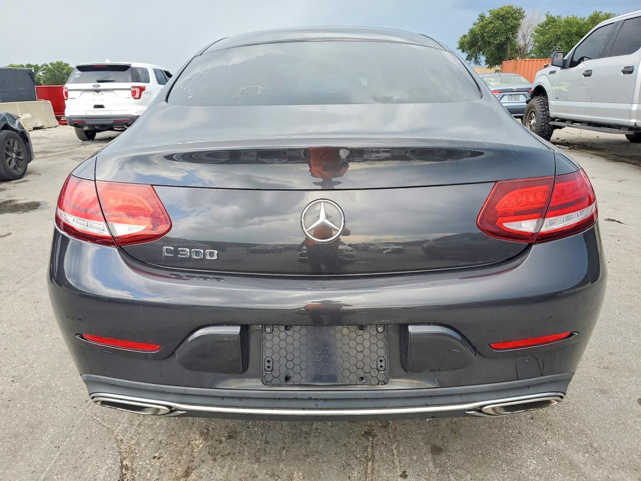 2020 Mercedes-Benz C 300 - Фото 6
