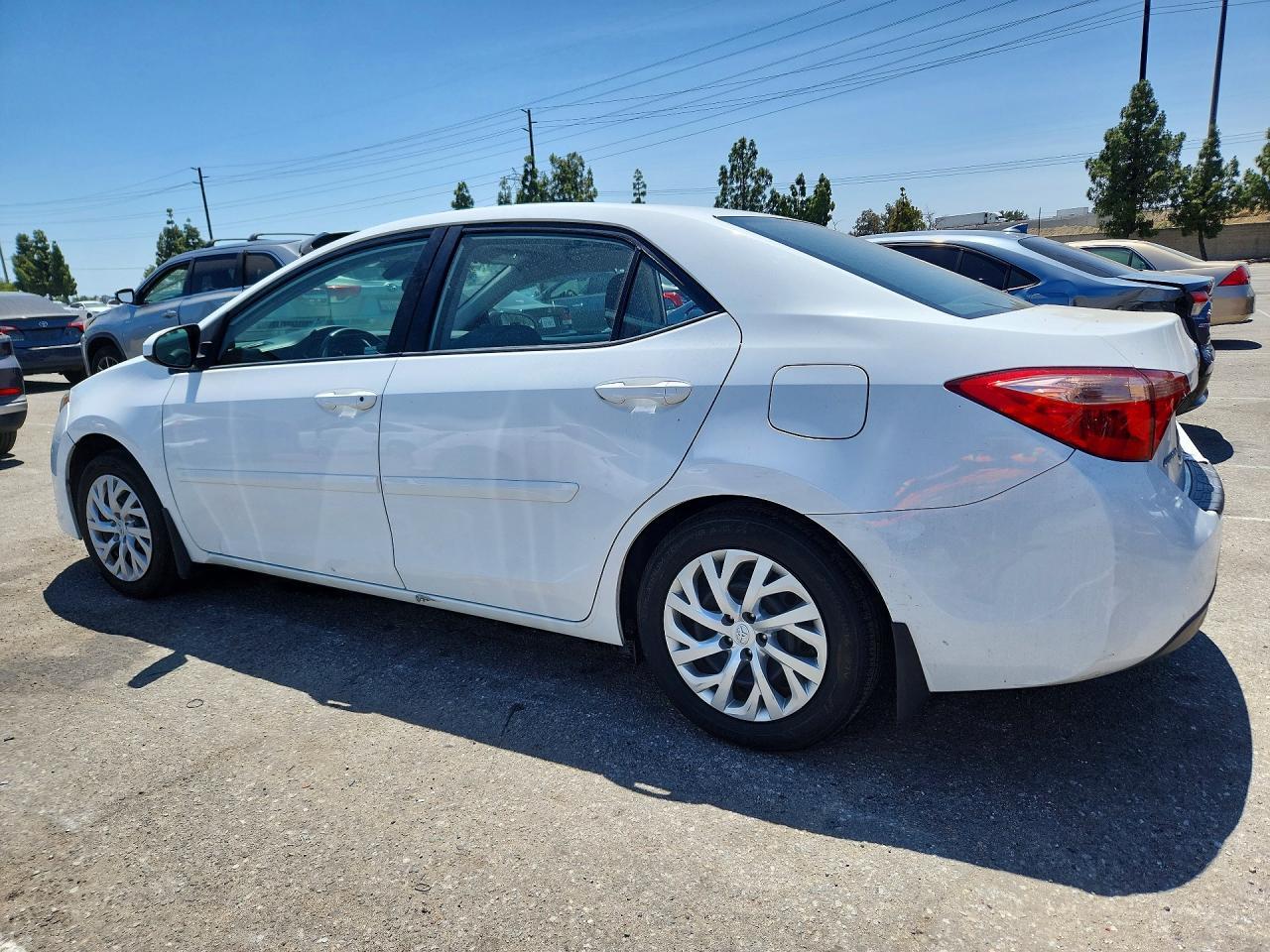 2018 Toyota Corolla Le - Фото 2