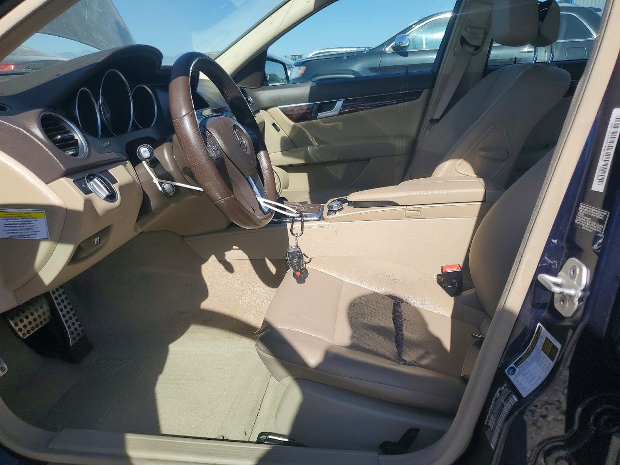 2013 Mercedes-Benz C 250 - Image 7