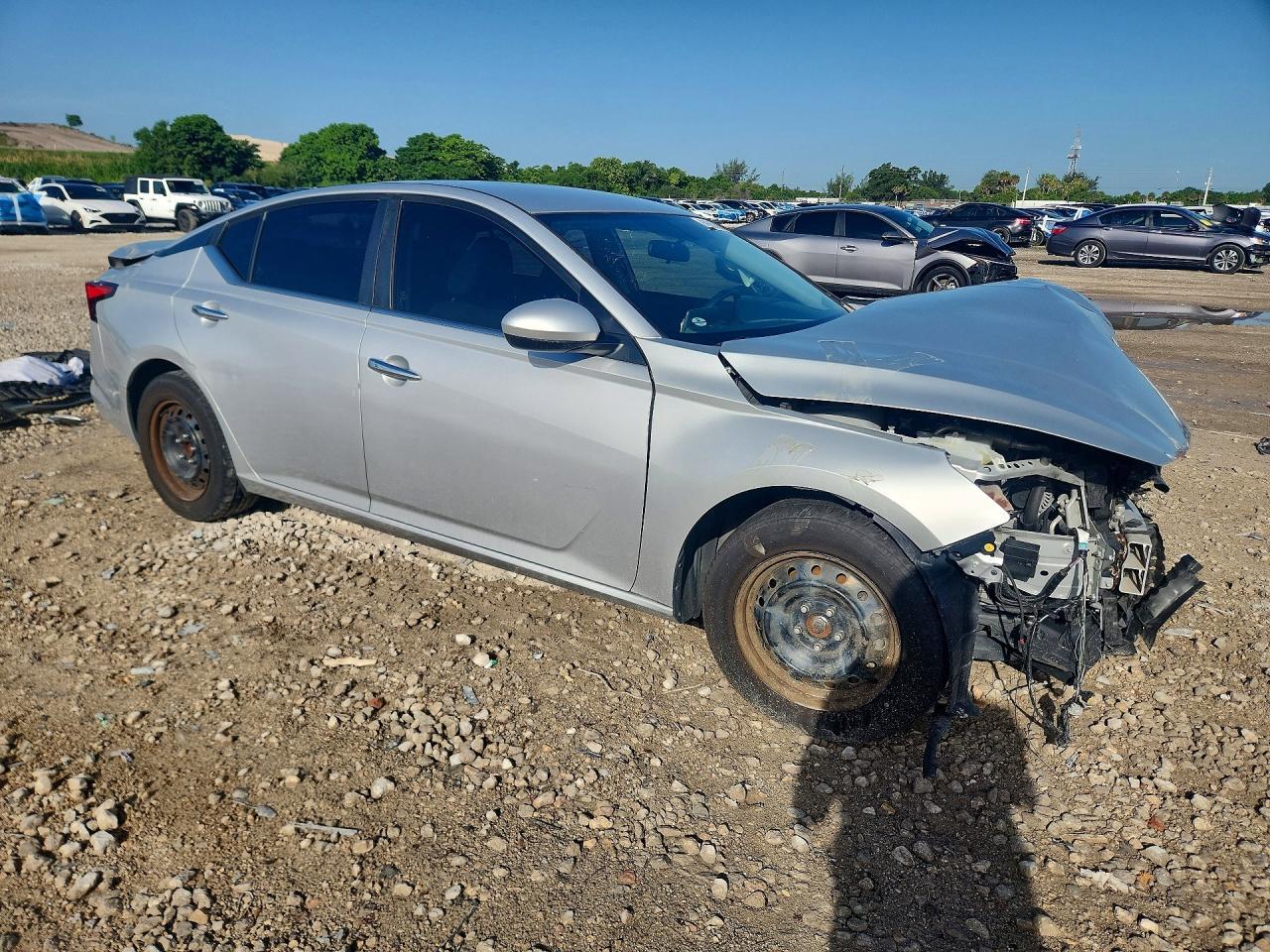 2020 Nissan Altima 2.5 S - Image 4