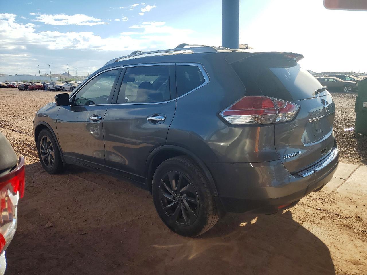 2016 Nissan Rogue S - Фото 2