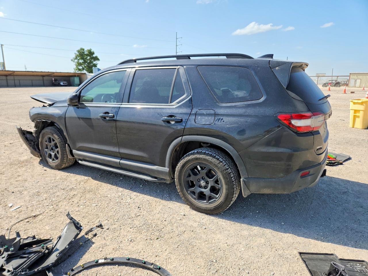 2025 Honda Pilot Trailsport - Фото 2